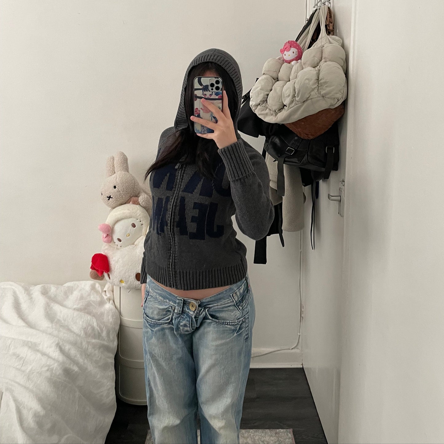 grey dkny jeans long sleeve zip knit hoodie jacket with large navy print