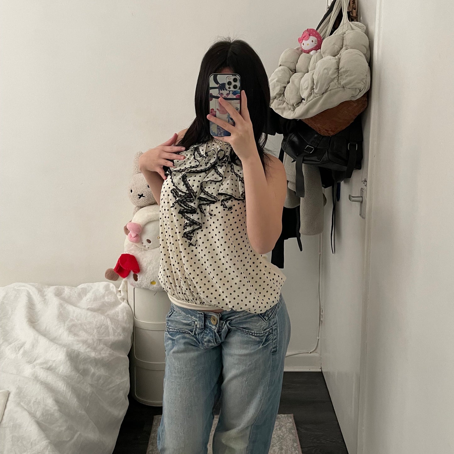 axes femmes cream polka dot ruffle collar blouson vest top