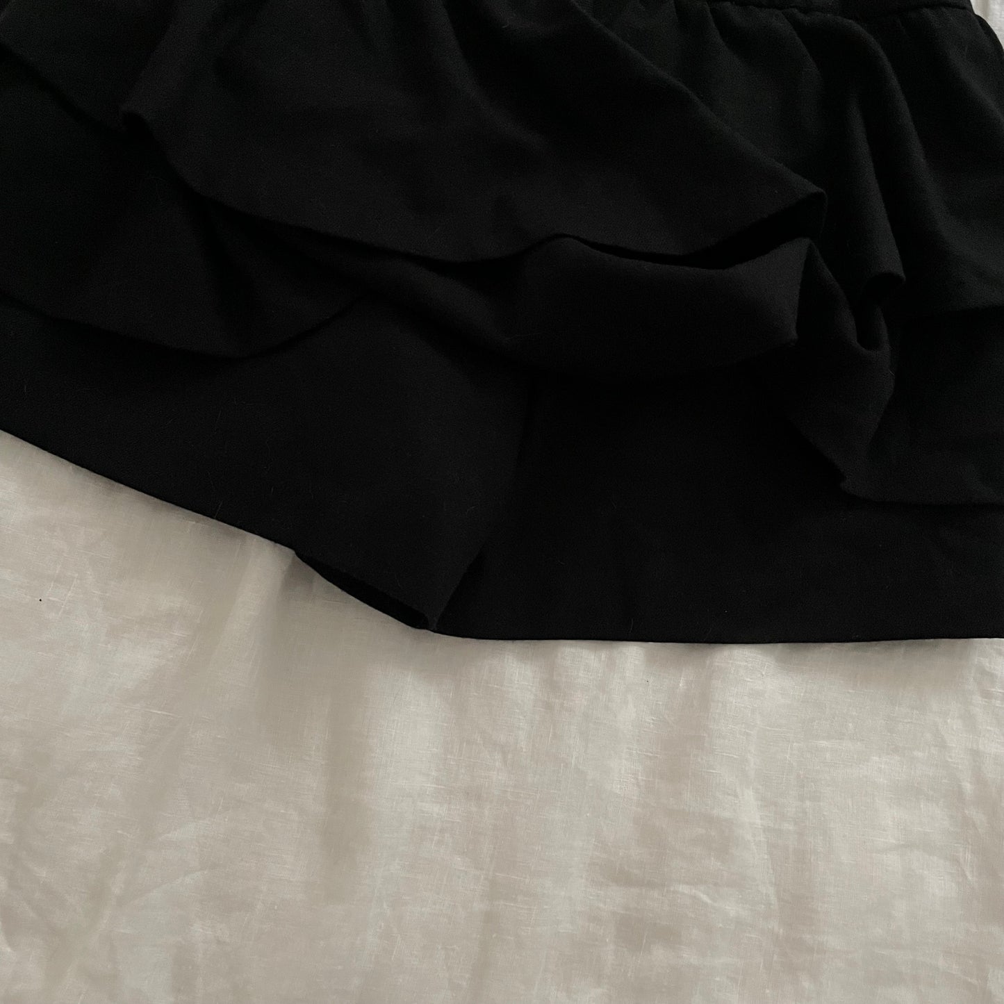 coquette preppy cynthia rowley black ruffle frill tiered skort