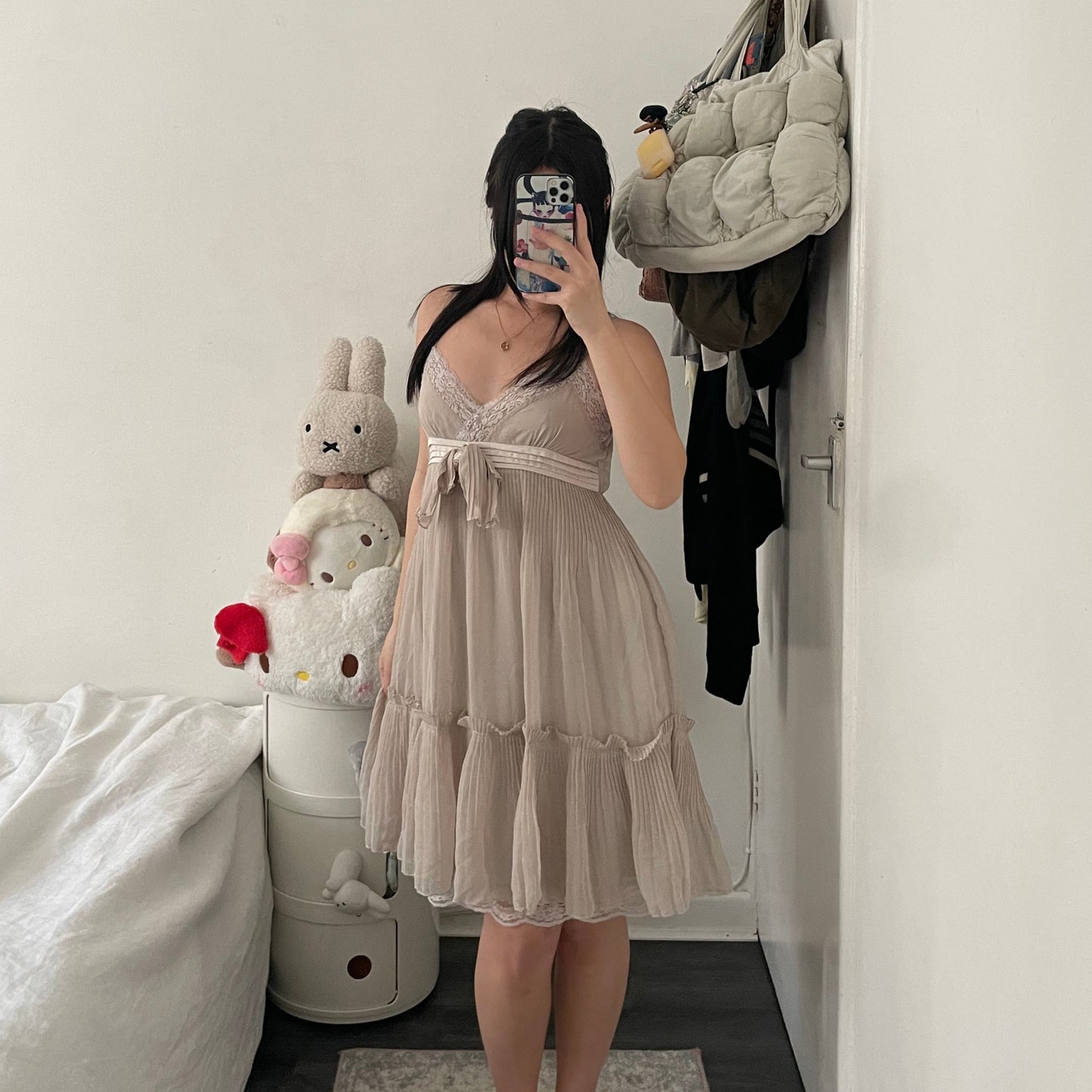romantic greige axes femmes lacey pleated midi dress