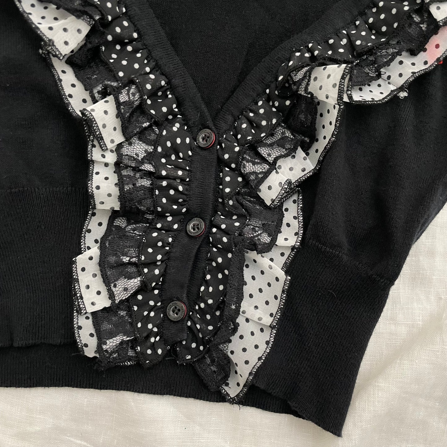 puerco espin ruffle black crop short sleeve cardigan top