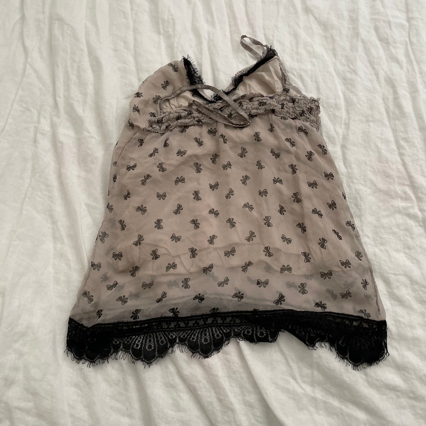 greige king kong ribbon bow print silk camisole