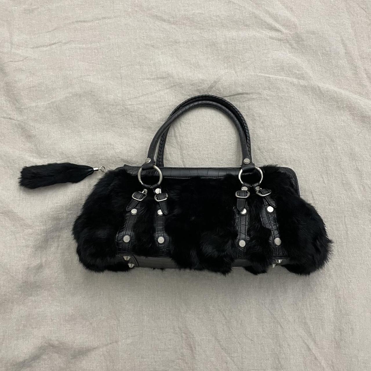 ined black fluffy rabbit fur x leather shoulder bag