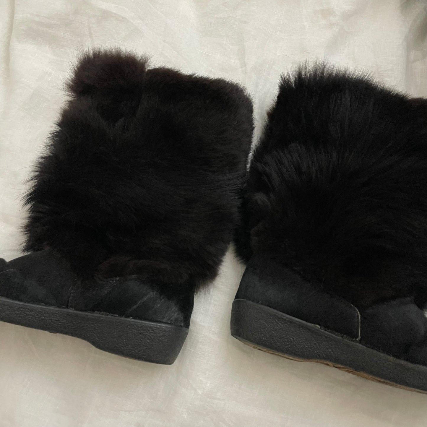 vintage fluffy taiga fur snow boots with pony hair detail + shearling inside