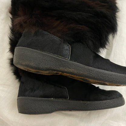 vintage fluffy taiga fur snow boots with pony hair detail + shearling inside