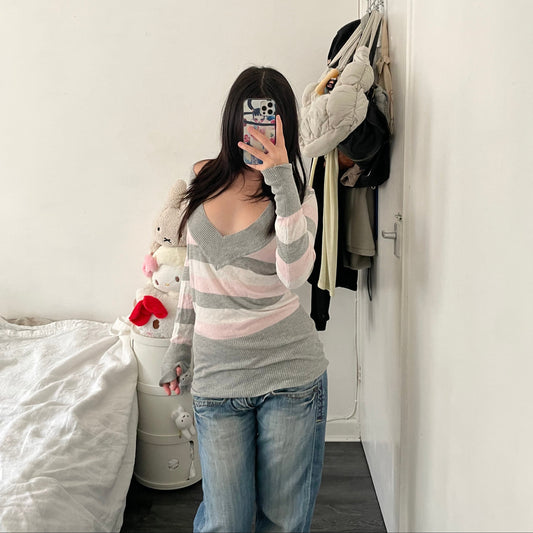 baby pink grey white striped v neck fine knit 3/4 sleeve top