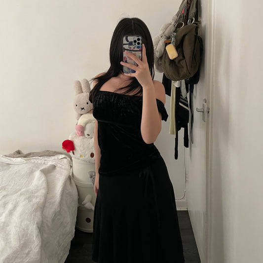 modern harmony black velvet puff sleeve fitted blouse top