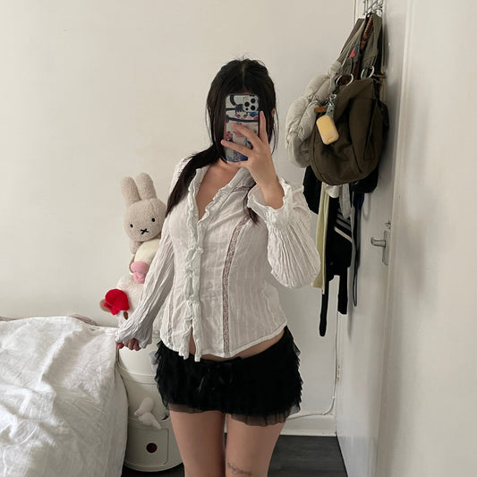 white morgan de toi lacey ruffle long sleeve blouse