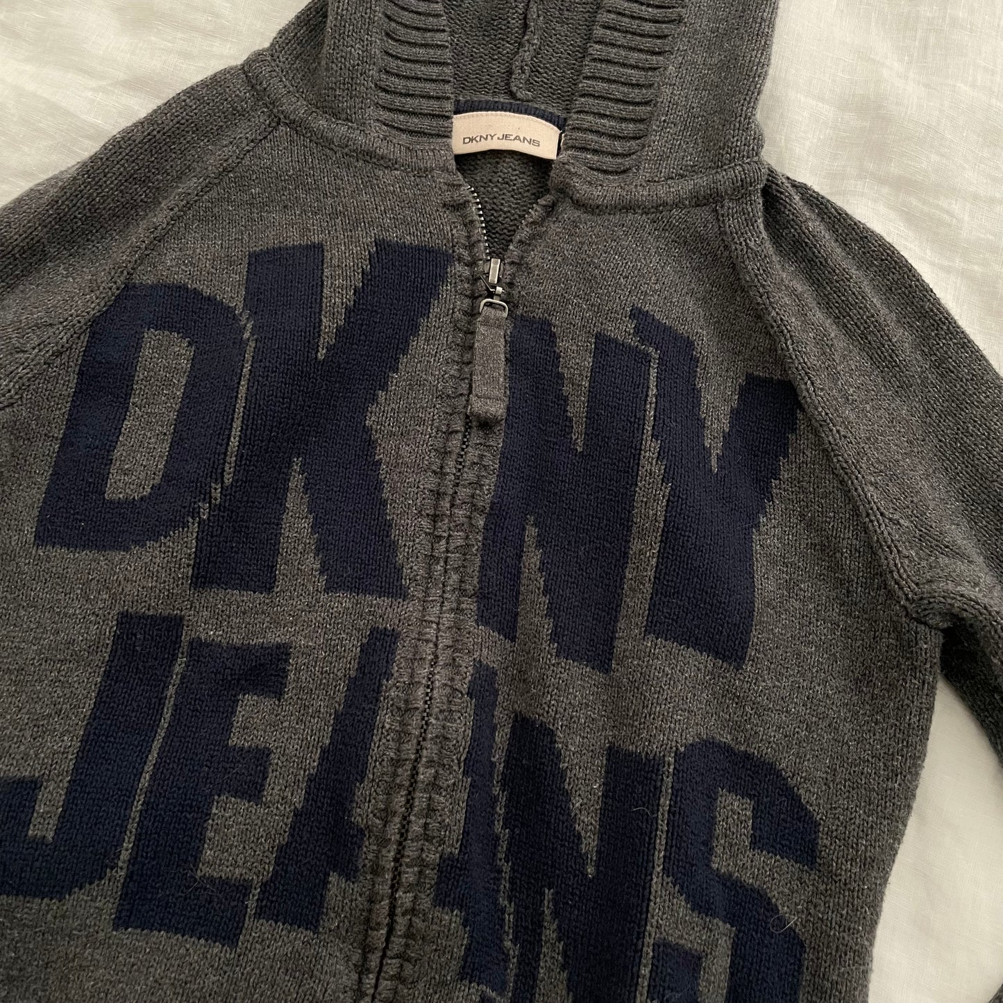 grey dkny jeans long sleeve zip knit hoodie jacket with large navy print