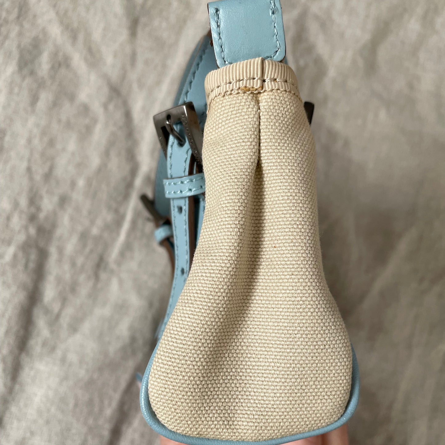 coquette anya hindmarch baby blue x beige rabbit print shoulder bag with bow leather detail