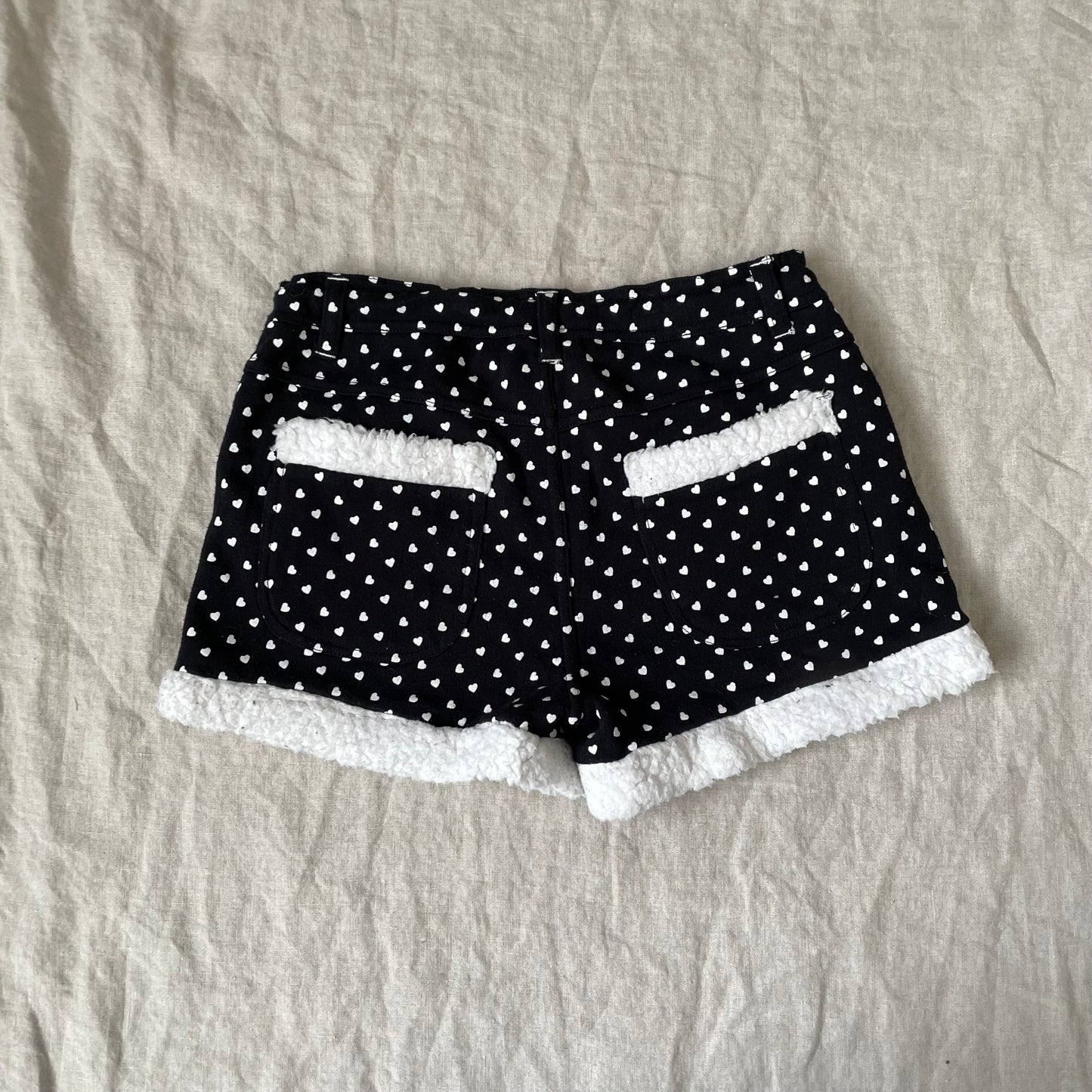 dobby ribbon black heart print polka dot sherpa trim shorts