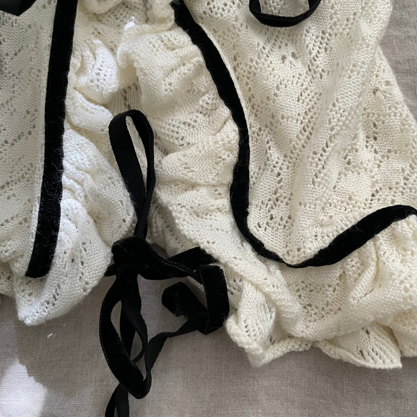 coquette romantic off white lacey knit crop bolero cardigan