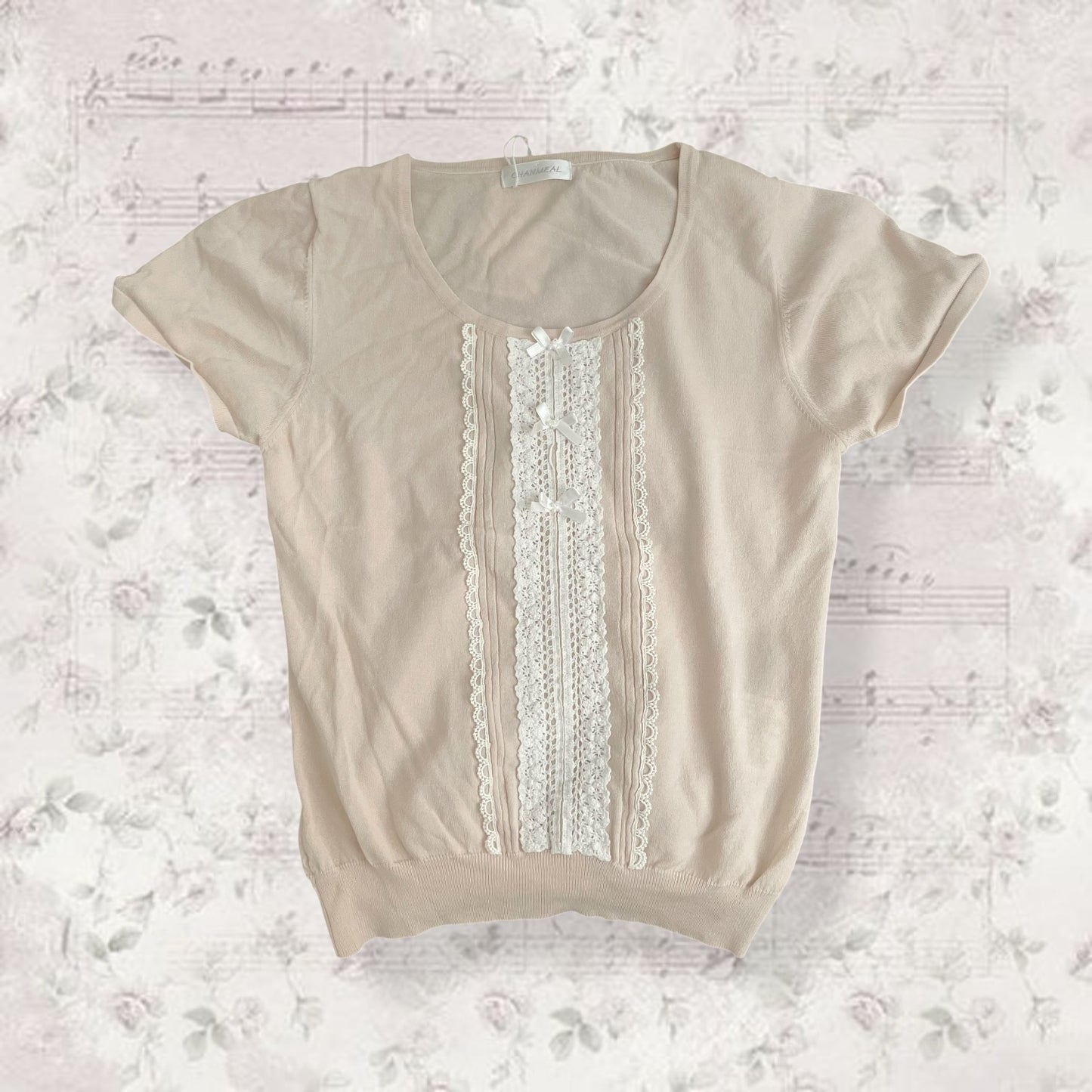 coquette dollette chanmeal beige pink white lacey bow short sleeve top